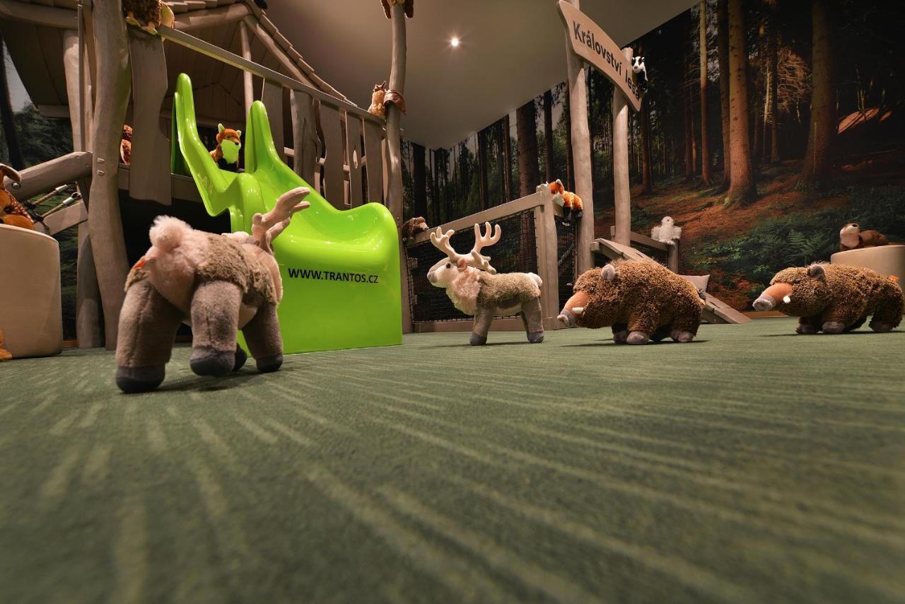 Hotel Element Lipno nad Vltavou Kültér fotó