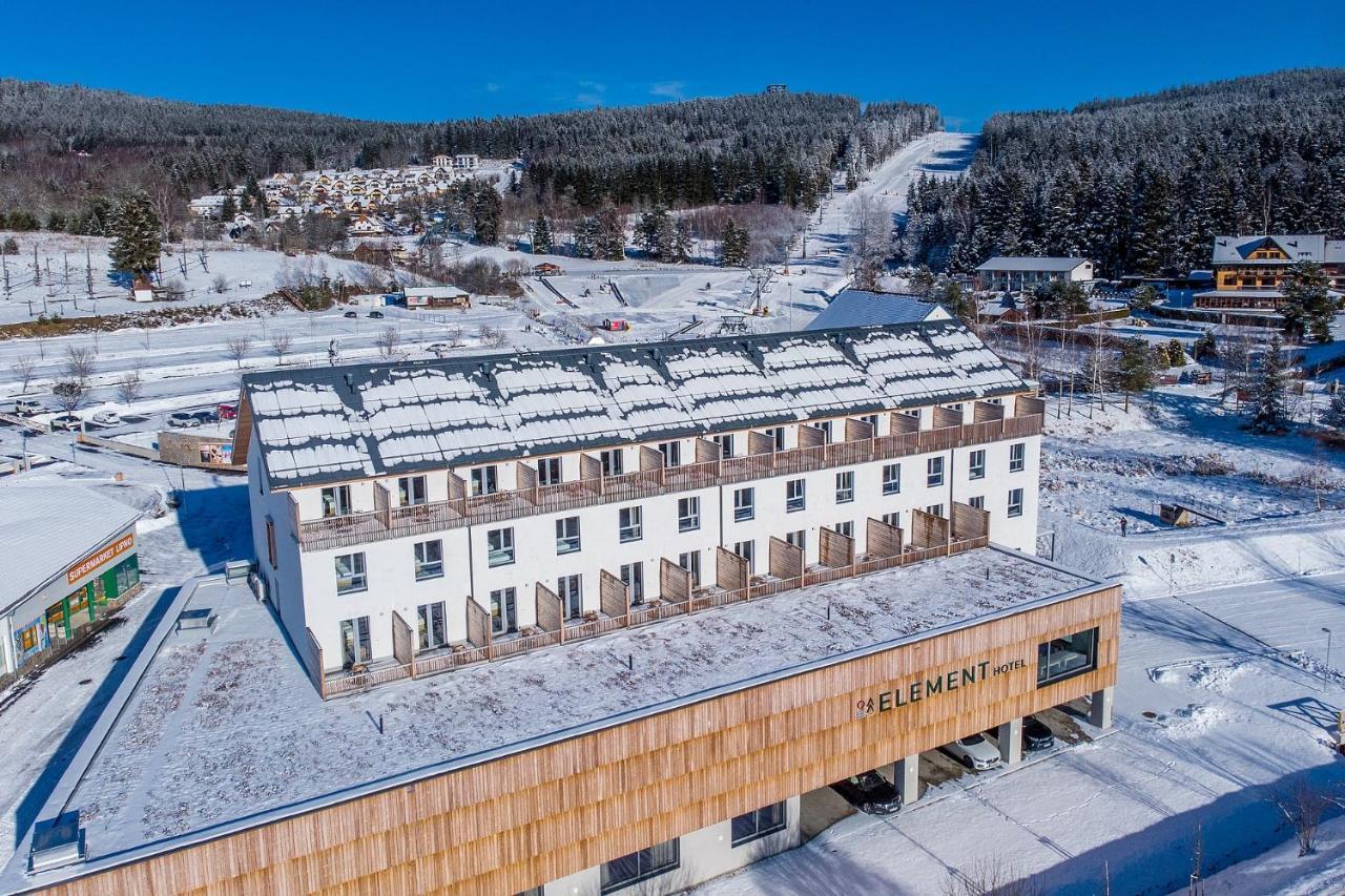 Hotel Element Lipno nad Vltavou Kültér fotó